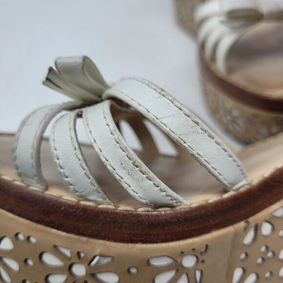 Kate Spade Sandals Womens 7M Titi White Vacchetta Platform Leather Floral - Picture 10 of 13